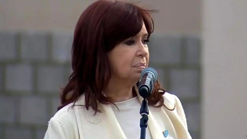Cristina cruzó a la Justicia de EE UU: “Que no te mientan más”