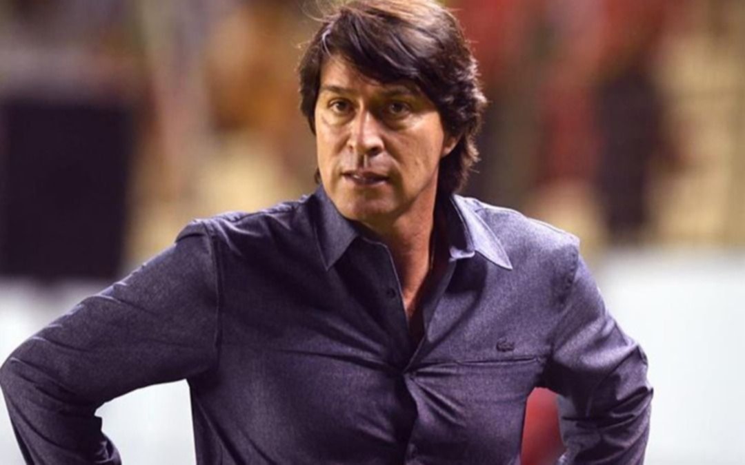 Daniel Garnero, preparado para suplantar al mellizo Guillermo en Paraguay: "Puedo dirigir al Titanic"