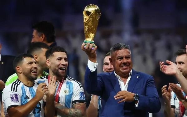 "Chiqui" Tapia, a nueve meses del título mundial de Argentina: "Lo vamos a celebrar toda la vida"