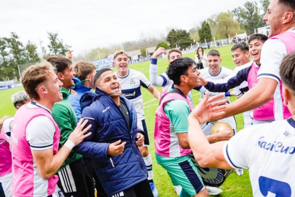 Con dos goles de Mammini, Gimnasia se quedó con el clásico de la Reserva