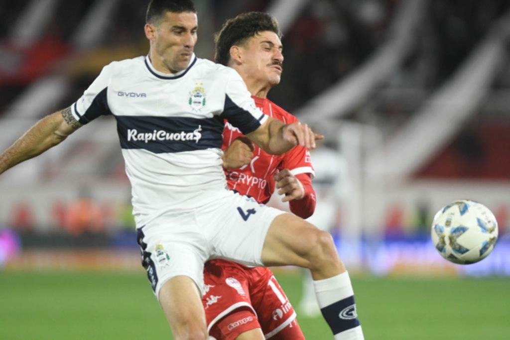 Gimnasia vs Huracán.- Uno por uno: el boletín de calificaciones de los jugadores del Lobo