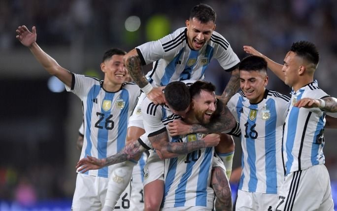 Argentina, en el escalón más alto a nivel mundial: cómo está el ranking de selecciones según FIFA