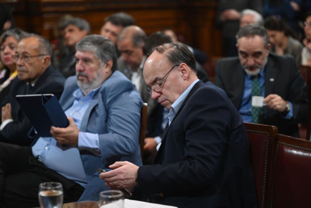 El oficialismo dio otro paso para cambiar el impuesto a las Ganancias