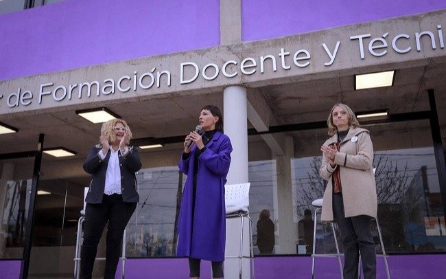 Inauguran primera etapa del nuevo edificio del ISFDT N° 83