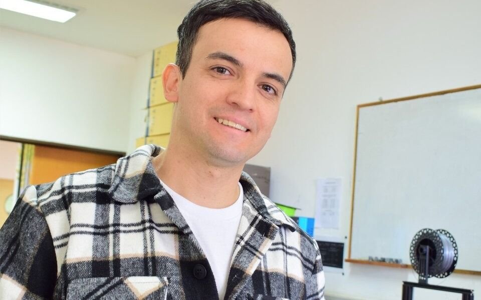 Un profesor de Bariloche fue seleccionado entre los 50 mejores del mundo