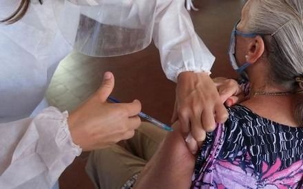 ¡Atención! Advierten por un rebrote de Covid en Argentina y el Gobierno pide vacunarse