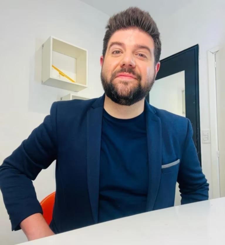 Laaaaam: Juan Etchegoyen hundió a Yanina Latorre por el tema “Tini”