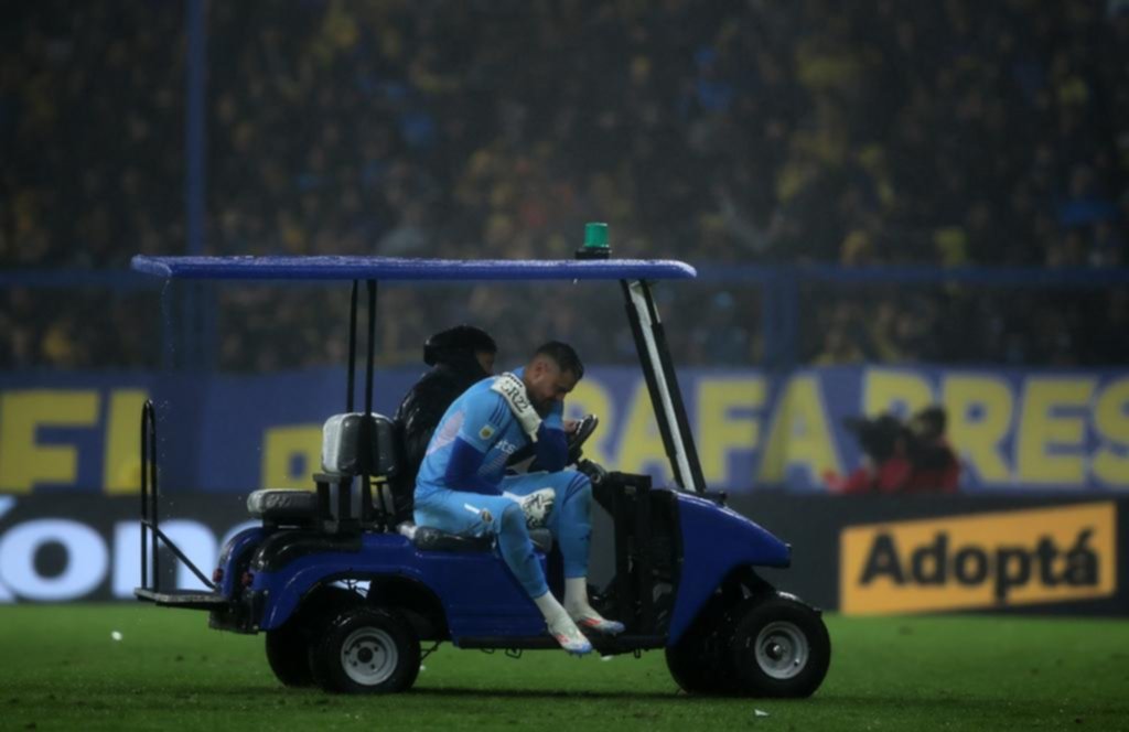 Romero dejó la cancha tras un fuerte choque