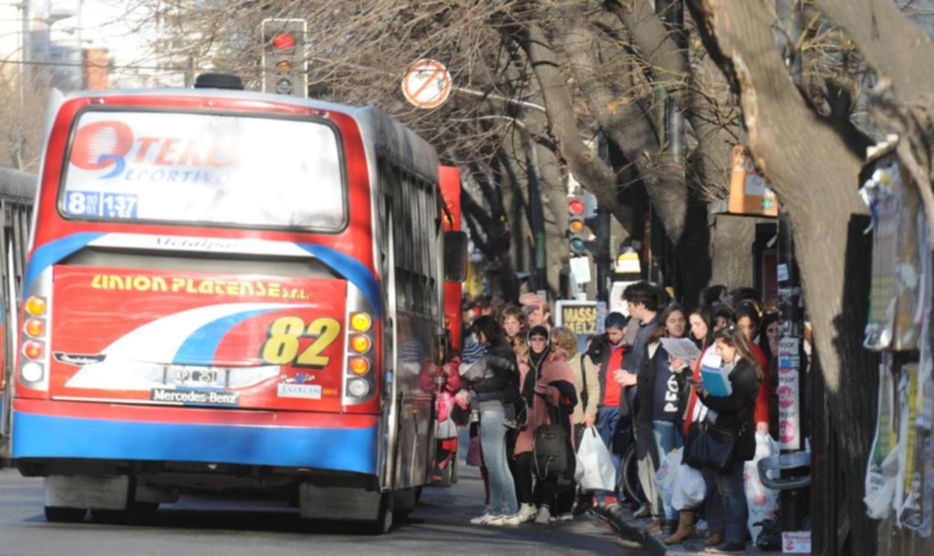 Sin boleto integrado, ya se paga sin descuentos: cuánto más se gastará por mes para viajar en micro