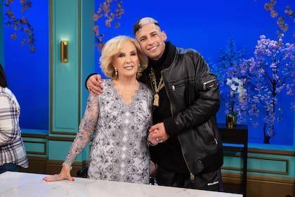 Wanda, la cárcel y las sustancias: L-Gante brilló en la mesaza de Mirtha