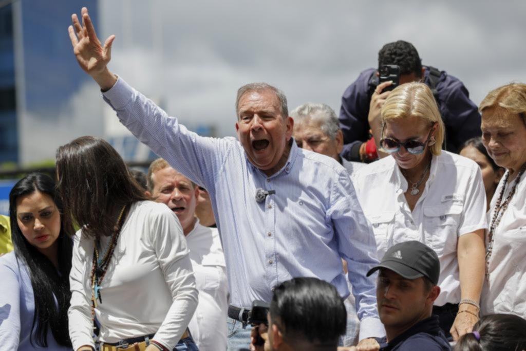 Venezuela: ordenan el arresto del opositor Edmundo González