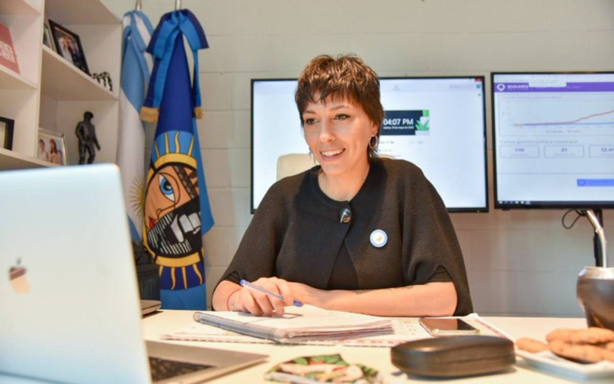 Mayra Mendoza cruzó al Ministro de Economía de la Nación