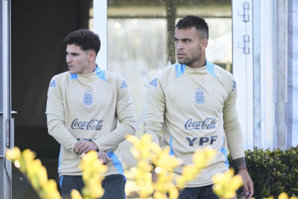 Julián y Lautaro serían titulares frente a Chile