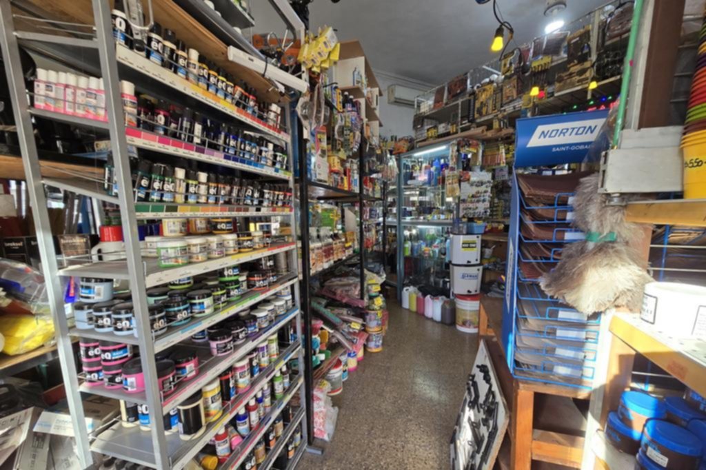 La ferretería también cambia: del taller a la oficina y los tornillos al bazar