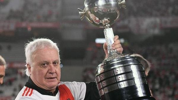 El Beto Alonso no ve a River ganar la Copa