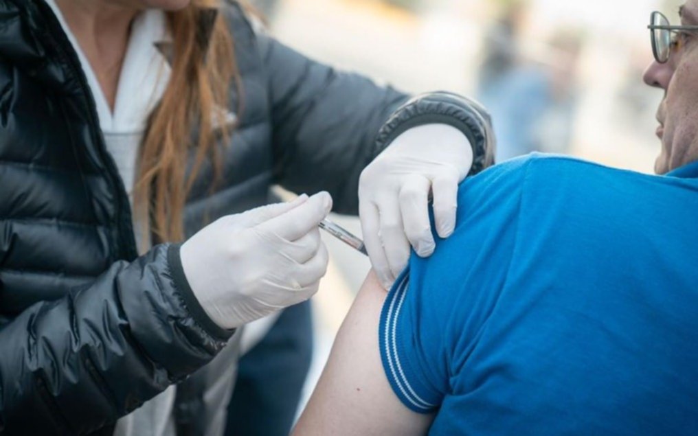 ¿Qué se sabe de la vacuna contra el dengue que aplicará la Provincia? Las 10 claves