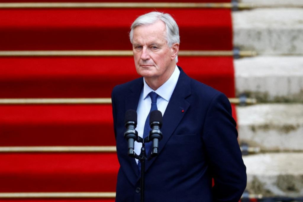 Fin de la espera: Macron nombró al nuevo primer ministro
