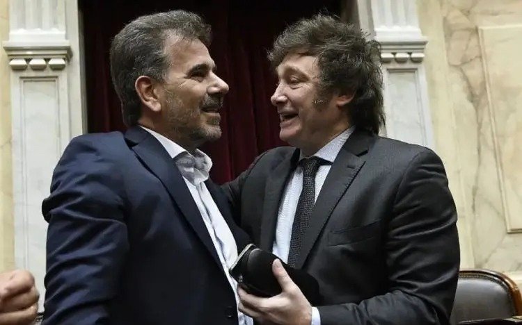 El Gobierno recibe al PRO en Casa Rosada en una semana legislativa crucial