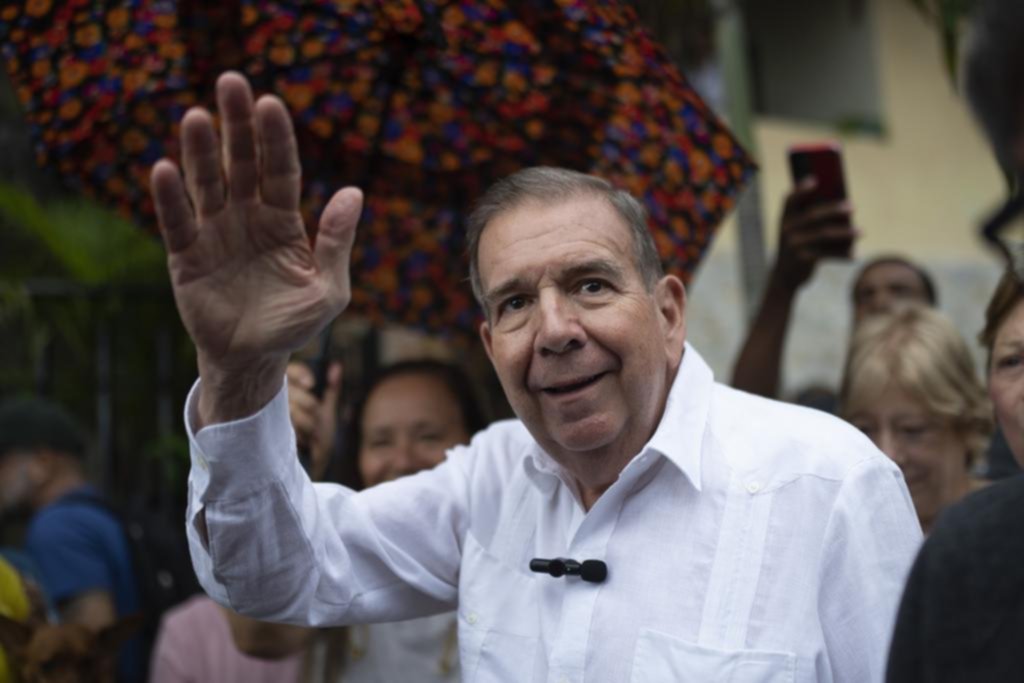 Se exilió en España el opositor venezolano González Urrutia