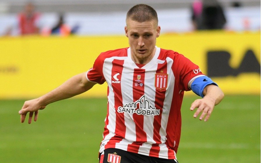 Estudiantes recupera una pieza clave en el medio y Domínguez busca perfilar el equipo para recibir a Platense.