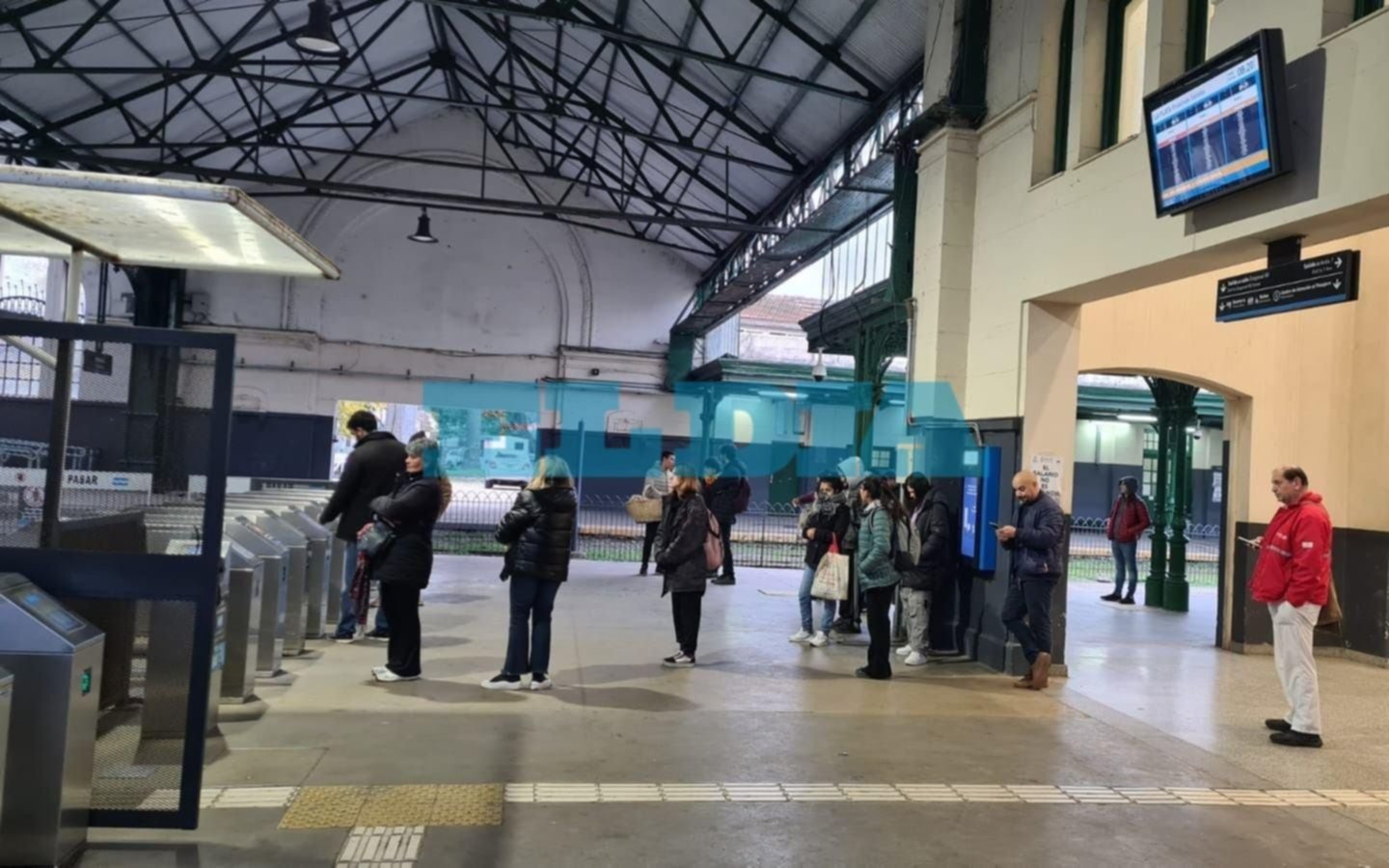 El Tren Roca cambia de horarios por obras: cuáles son los primeros y últimos servicios del día a La Plata