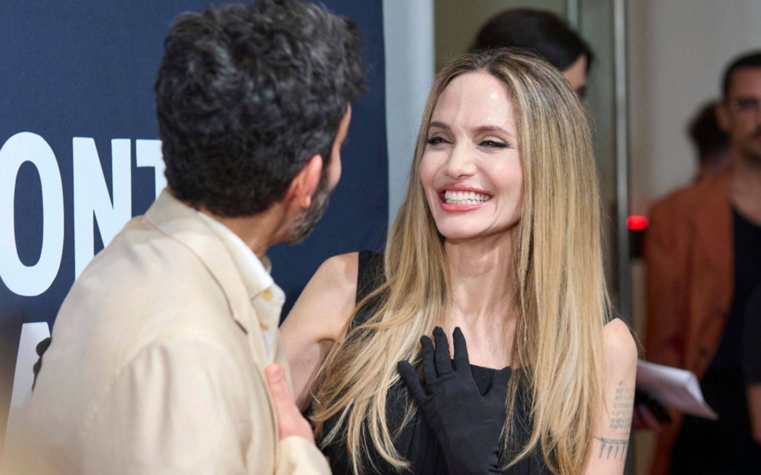 “Without blood”: Angelina Jolie y Juan Minujin presentaron su nueva película en el Festival Internacional de Toronto