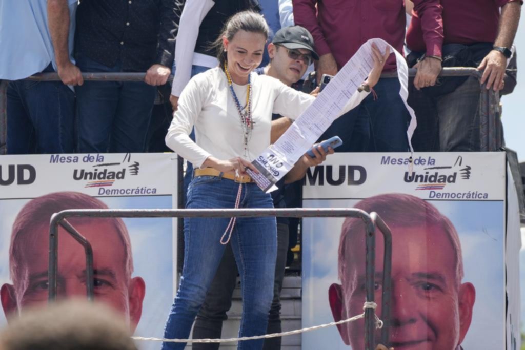 Corina se queda: la líder opositora sigue su lucha en Venezuela