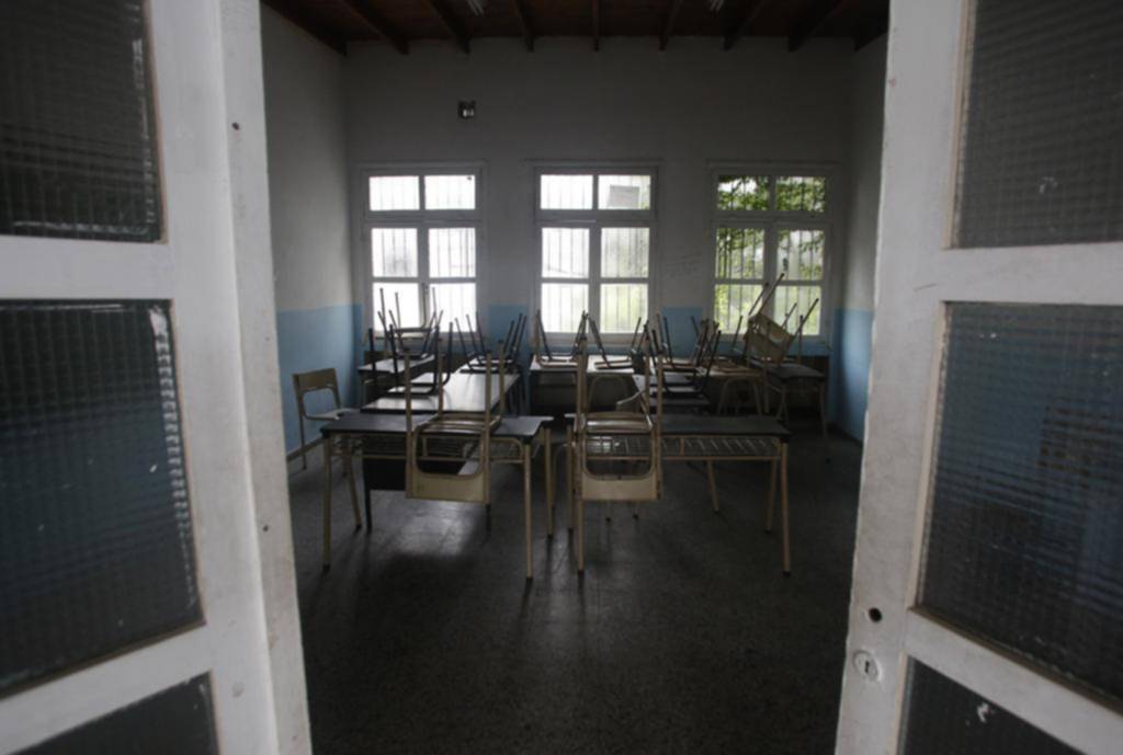 Mañana no habrá clases desde el Jardín a la Universidad