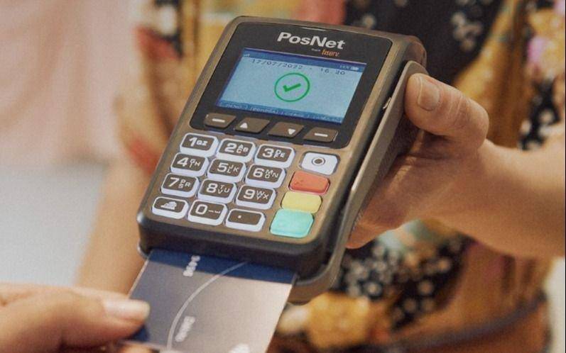 Ya es oficial: cobro con tarjetas delante de los consumidores