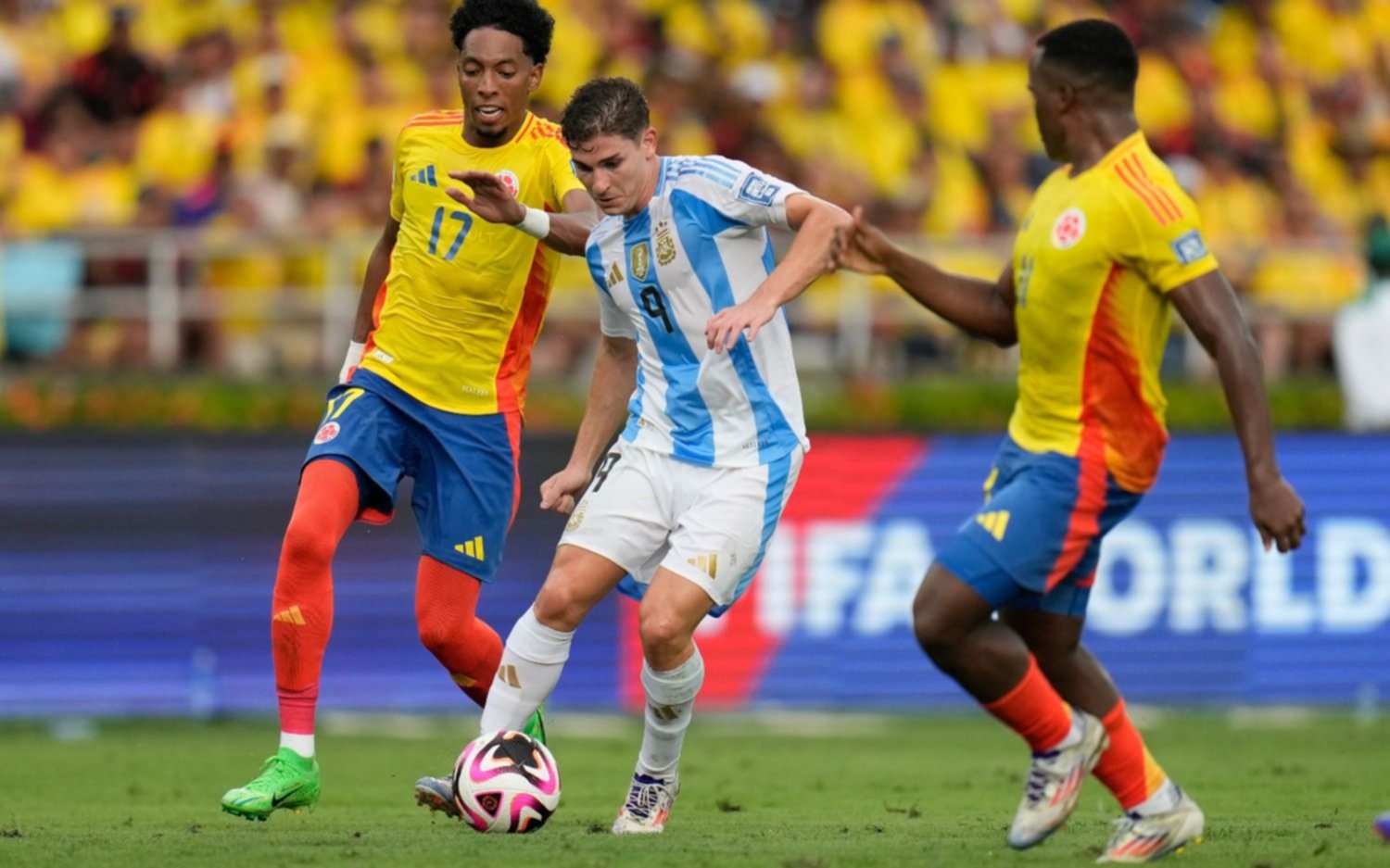 Argentina vs Colombia.- Tras un polémico penal, la Scaloneta perdió 2 a 1 ante los Cafeteros en las Eliminatorias