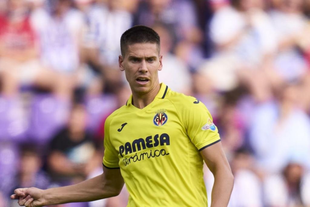 Piensa en Foyth: Boca quiere sumar jerarquía en 2025
