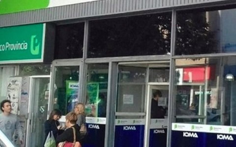 Provincia: aumento en las bonificaciones para un sector de empleados estatales 