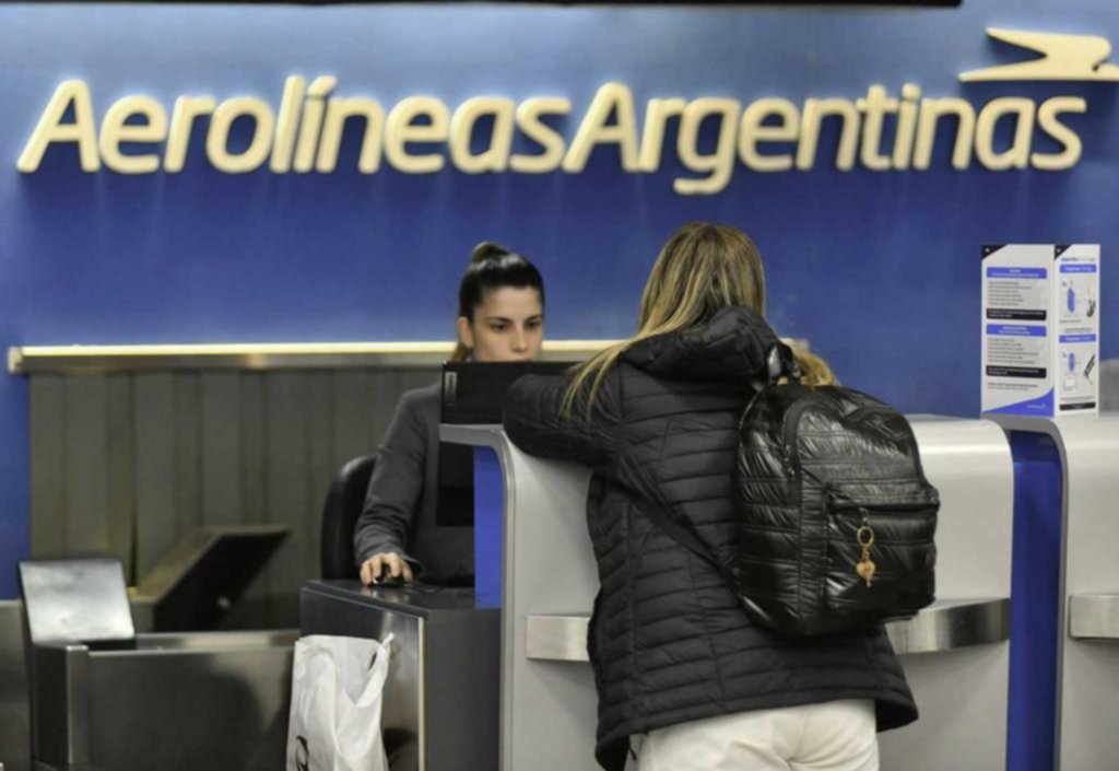Se potencia el conflicto: gobierno vs gremios aeronáuticos