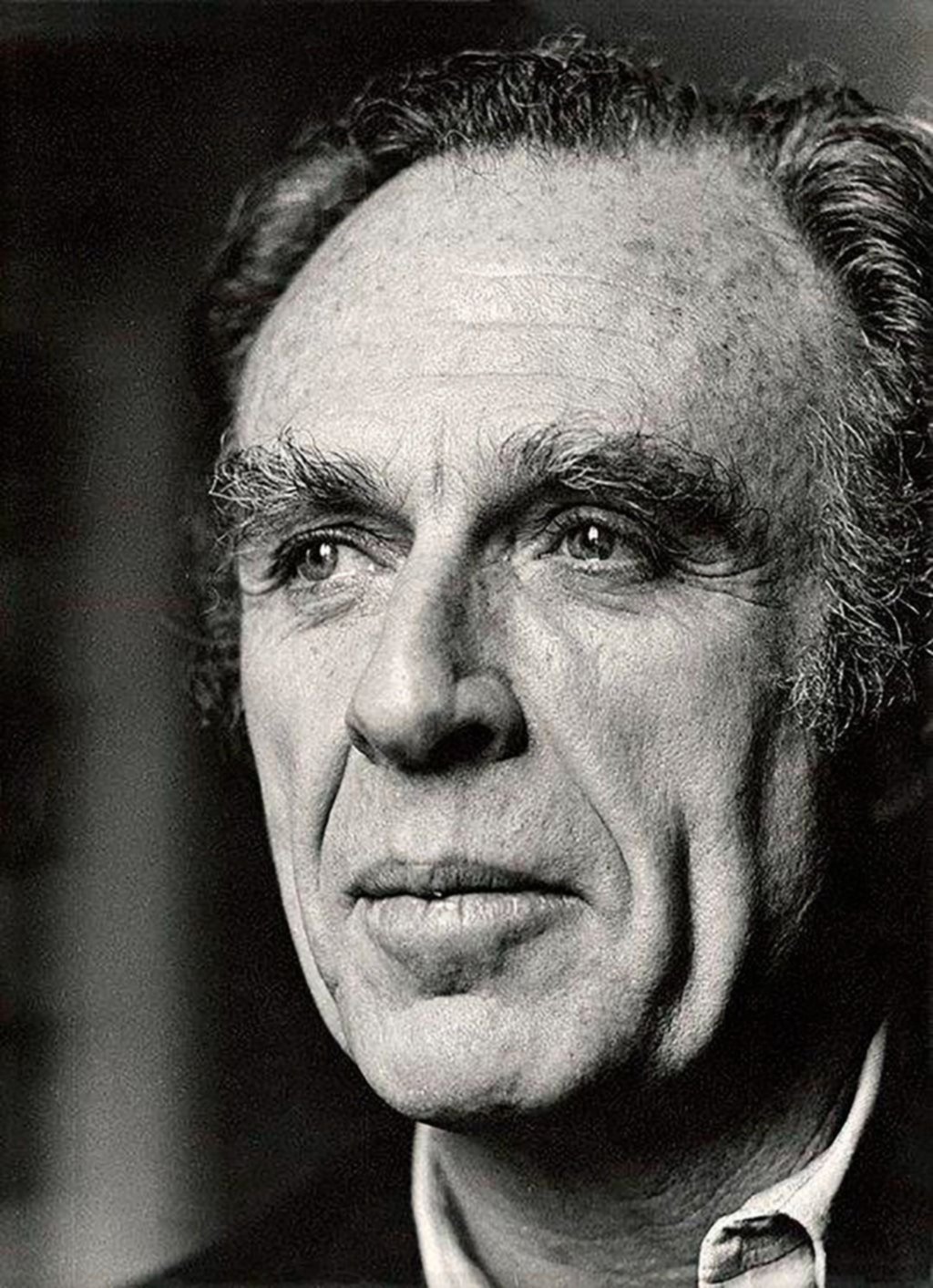 Adolfo Bioy Casares: un pionero en el género fantástico