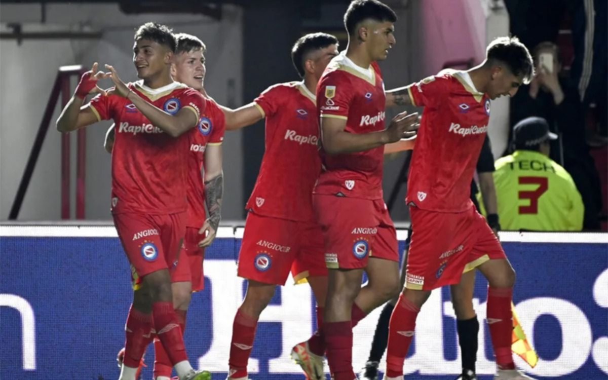 Argentinos también se aprovechó de Newell’s