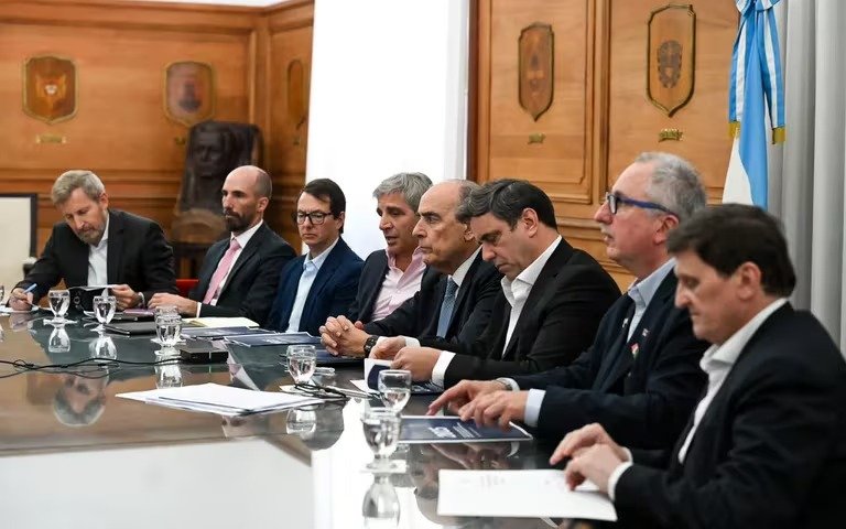 El Gobierno reunió en Casa Rosada a los gobernadores para debatir el Presupuesto 2025