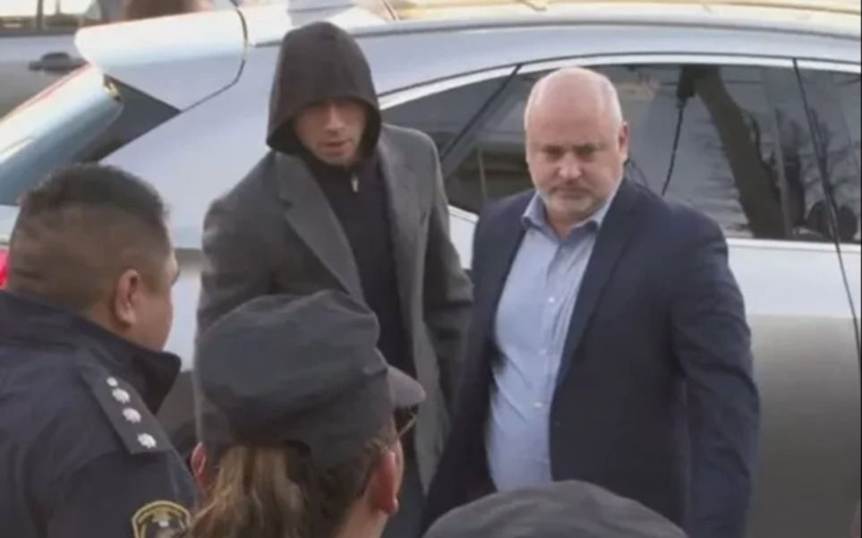 Gonzalo Montiel, acusado de abuso sexual: llegó encapuchado y se sometió a pericias psicológicas