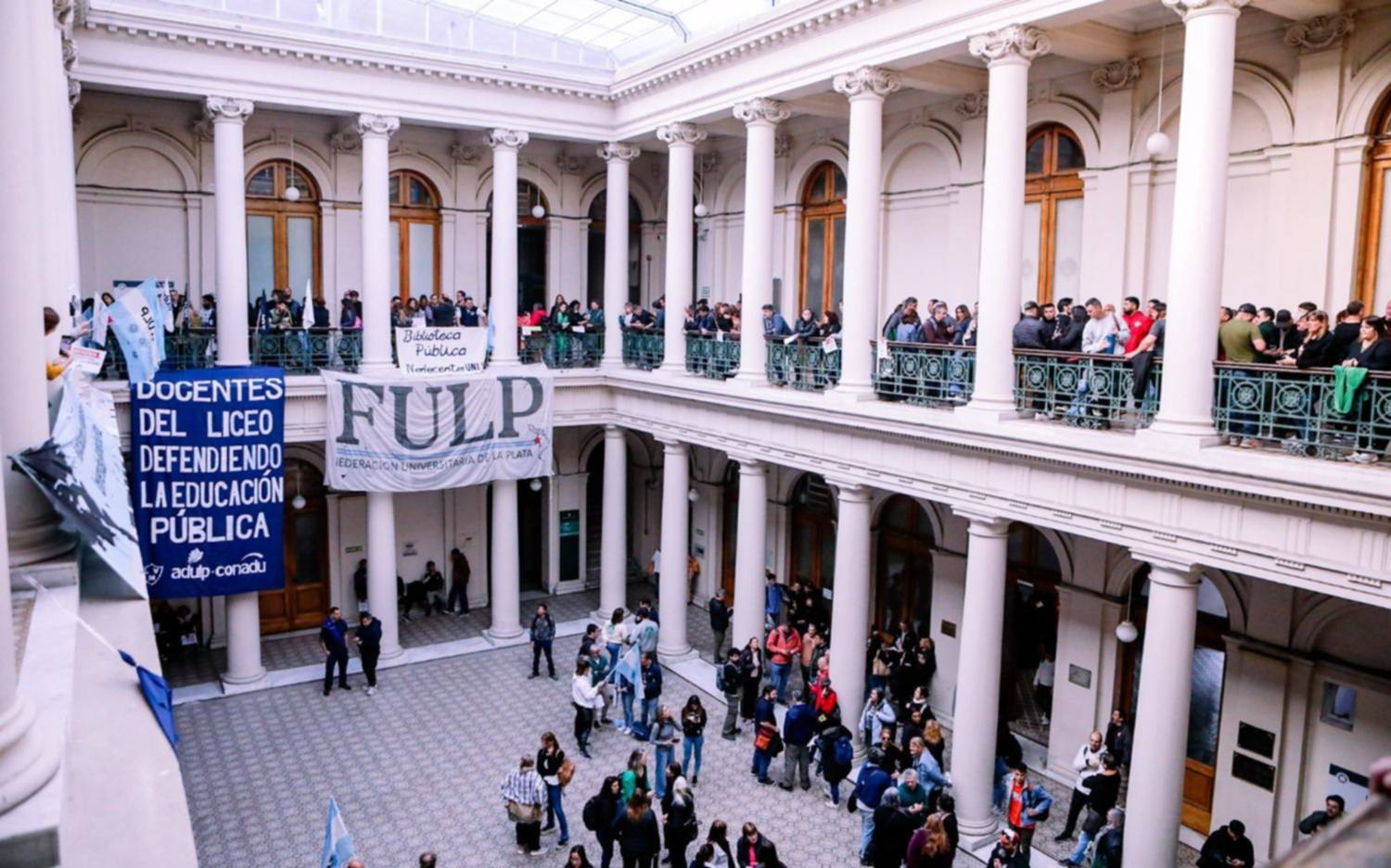 La UNLP aprobó por unanimidad la declaración de la emergencia universitaria