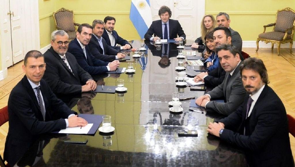 Lleno de grietas, el bloque radical en Diputados todavía no se rompe