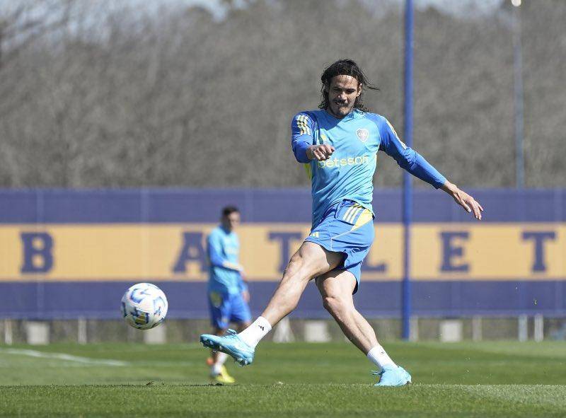 Boca jugará el Súper con Cavani, Advíncula y Rojo