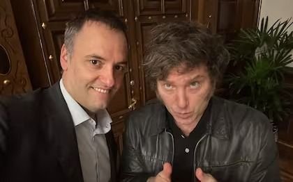 Javier Milei ascendió a Manuel Adorni: qué cargo tiene ahora