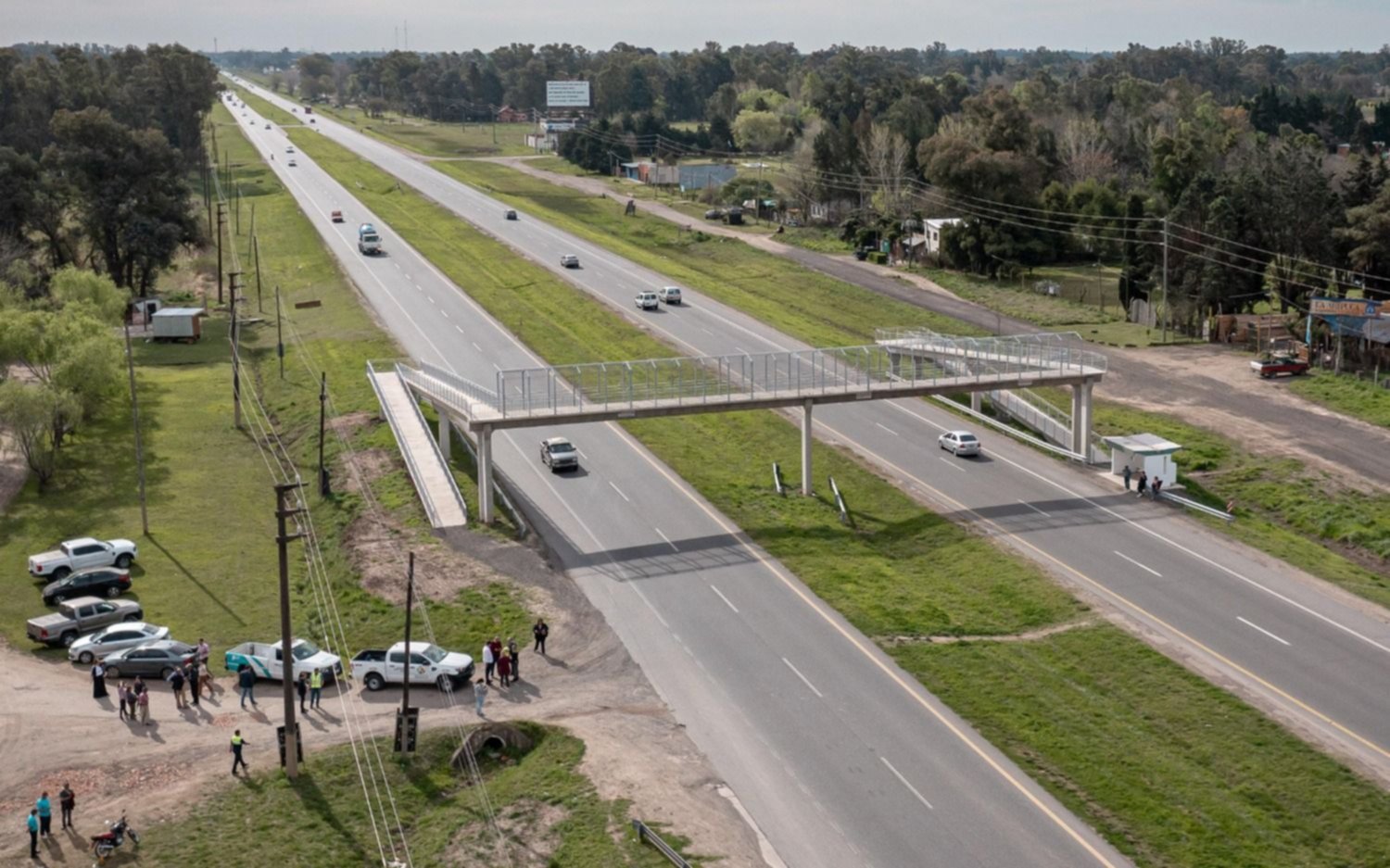 Ya habilitaron una pasarela peatonal clave sobre la Autovía Provincial 2