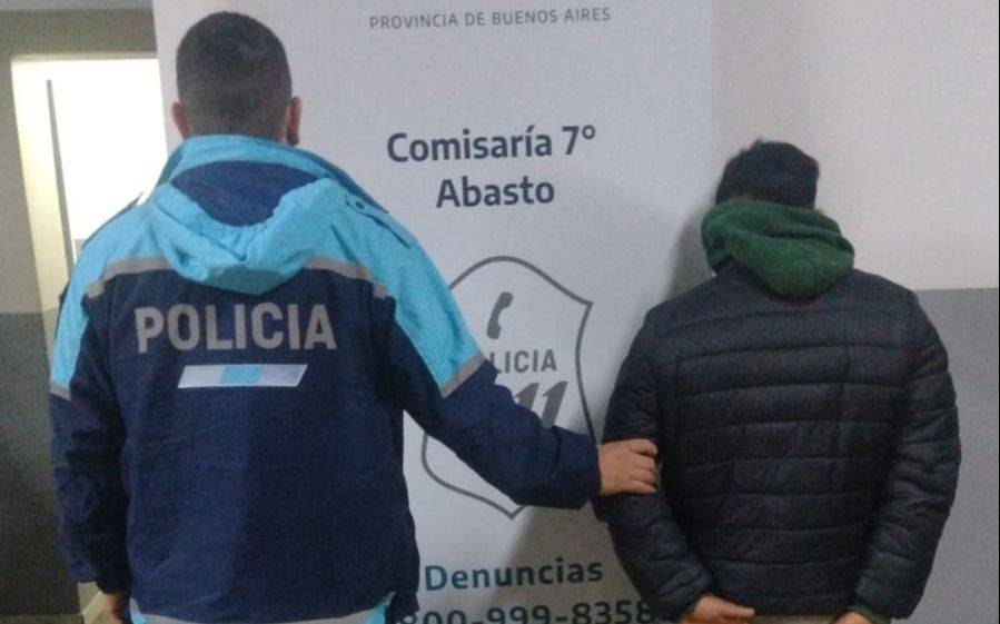 Casi linchan en La Plata a un hombre acusado de múltiples abusos sexuales