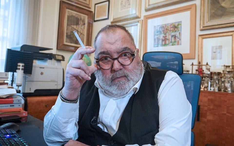 En terapia intensiva: Jorge Lanata fue trasladado nuevamente al hospital italiano