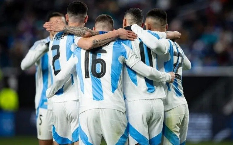 Argentina, sigue en lo más alto del Ranking FIFA: ¿Cuáles son las primeras 10 mejores selecciones del mundo?