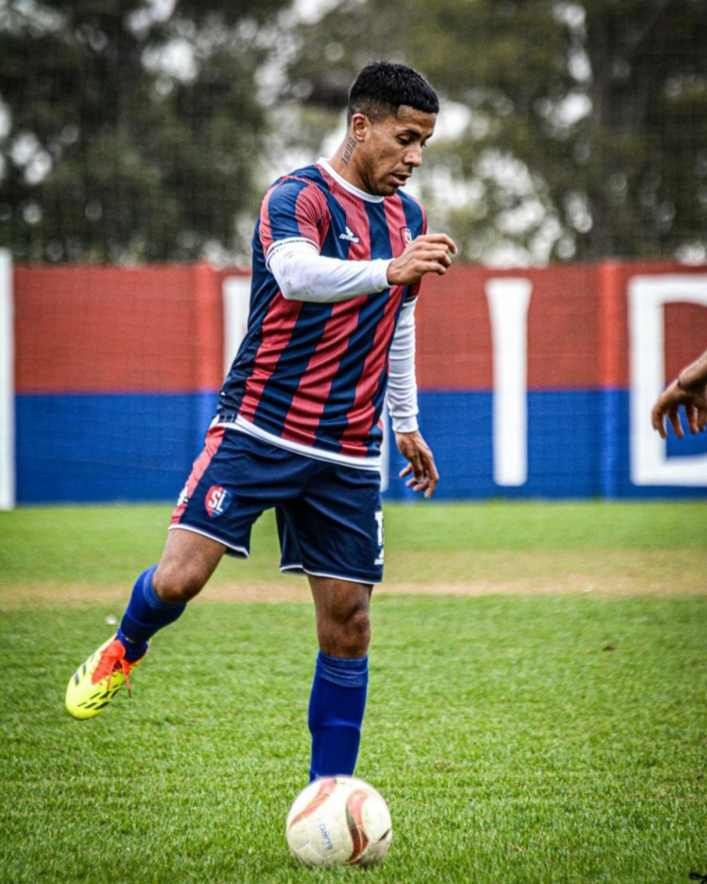 Unidos ante San Lorenzo, el plato fuerte de la fecha