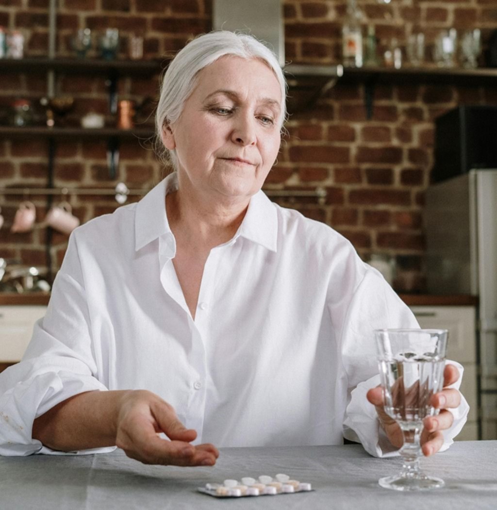 El rol de los medicamentos, el descanso y el entorno en la longevidad