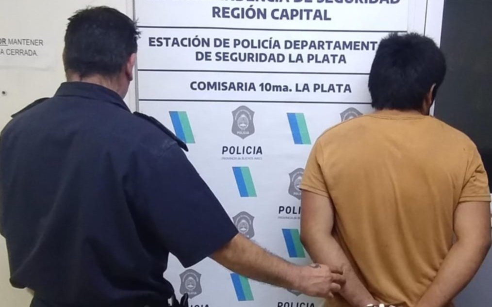 A los "cuchillazos" tras una fuerte discusión entre dos hombres en La Plata