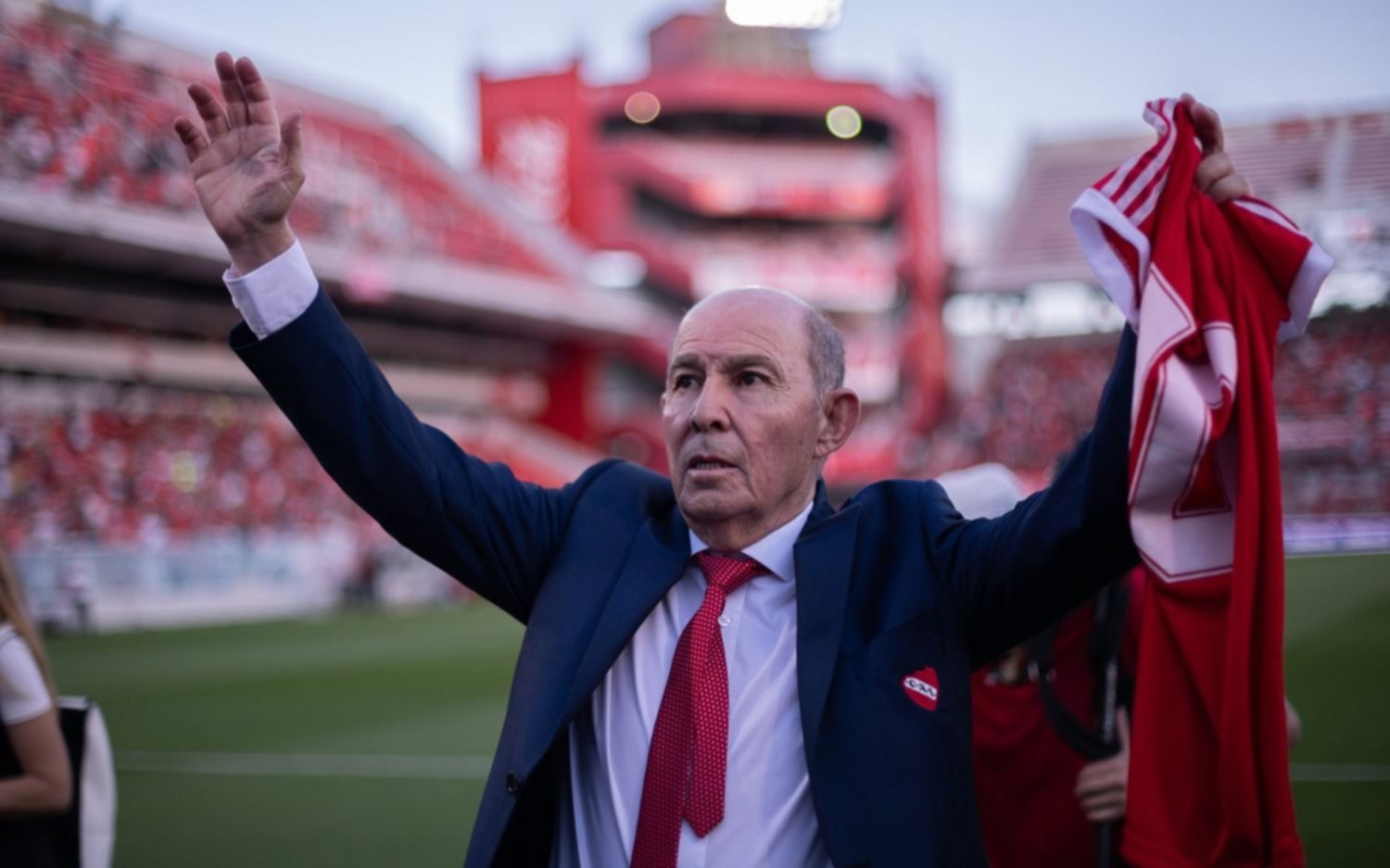Bochini: “Es muy difícil que Independiente le gane a Vélez”