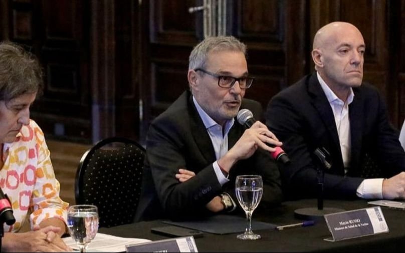 Sale el ministro de Salud y ya confirmaron a su reemplazante